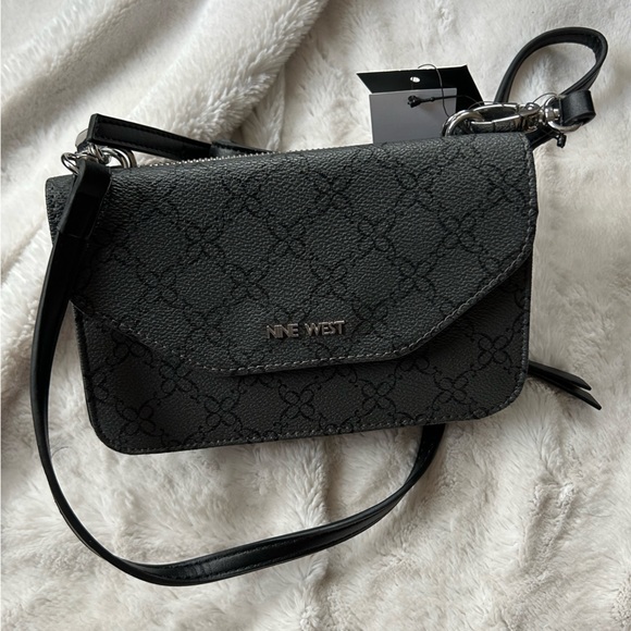 NEW Nine West Gray Crossbody Purse Candace Print - Picture 11 of 14